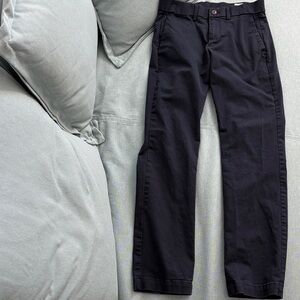 Men’s Gap size 28w 30 l navy blue straight pants